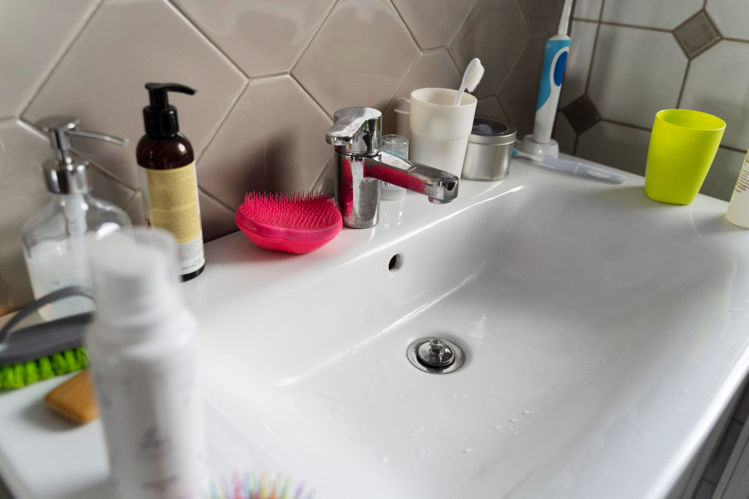 How to Install a Bathroom Sink Drain
