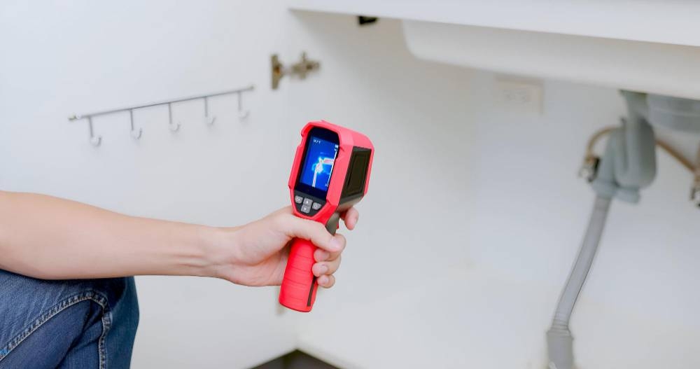 How Thermal Imaging Helps Find Leaks