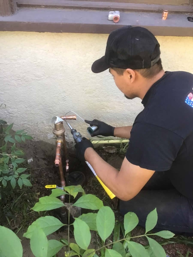 How Repiping Supports Better Water Pressure Throughout the Home