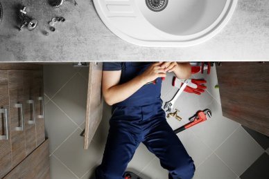 5 Signs Your Bathroom Plumbing Is Begging for Attention