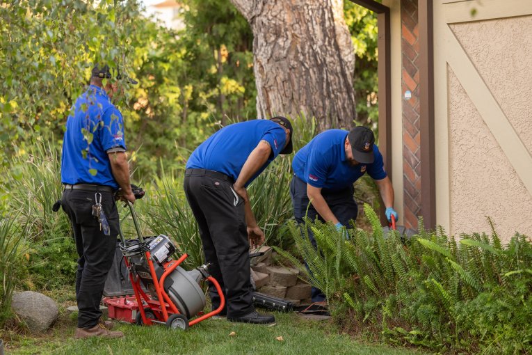 Plumbing & Rooter Services in  Burbank, CA